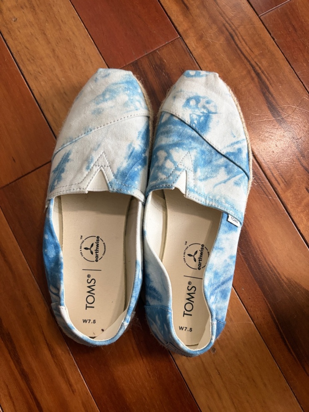 TOMS Blue and White Tie-Dye Slip-On Shoes